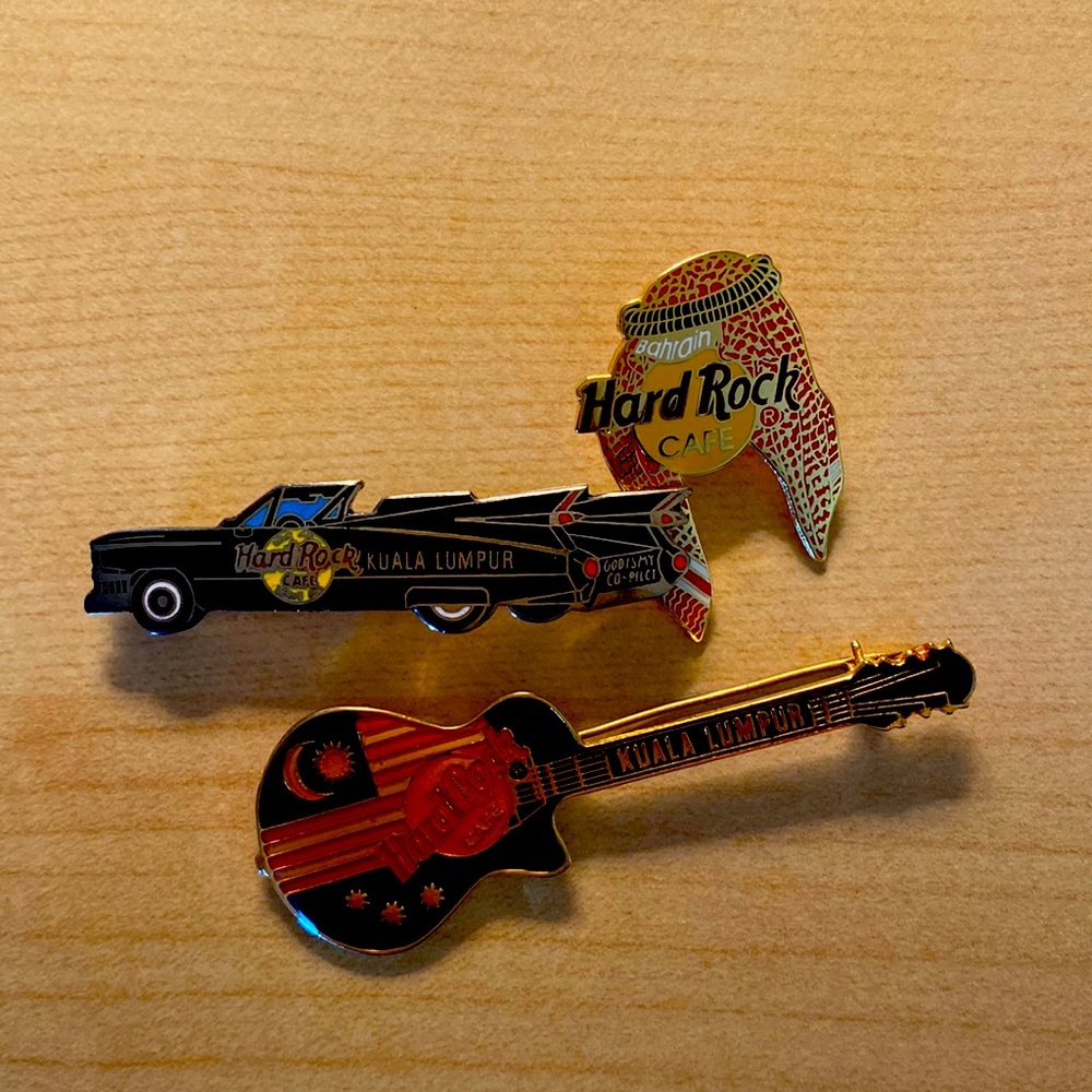 Hard Rock Cafe Pins:  Guitar And Car Kuala Lumpur Pins, Lapel Pin Bahrain